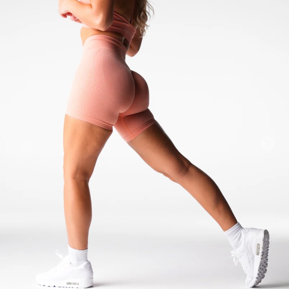 NVGTN Peach Lift Seamless Shorts